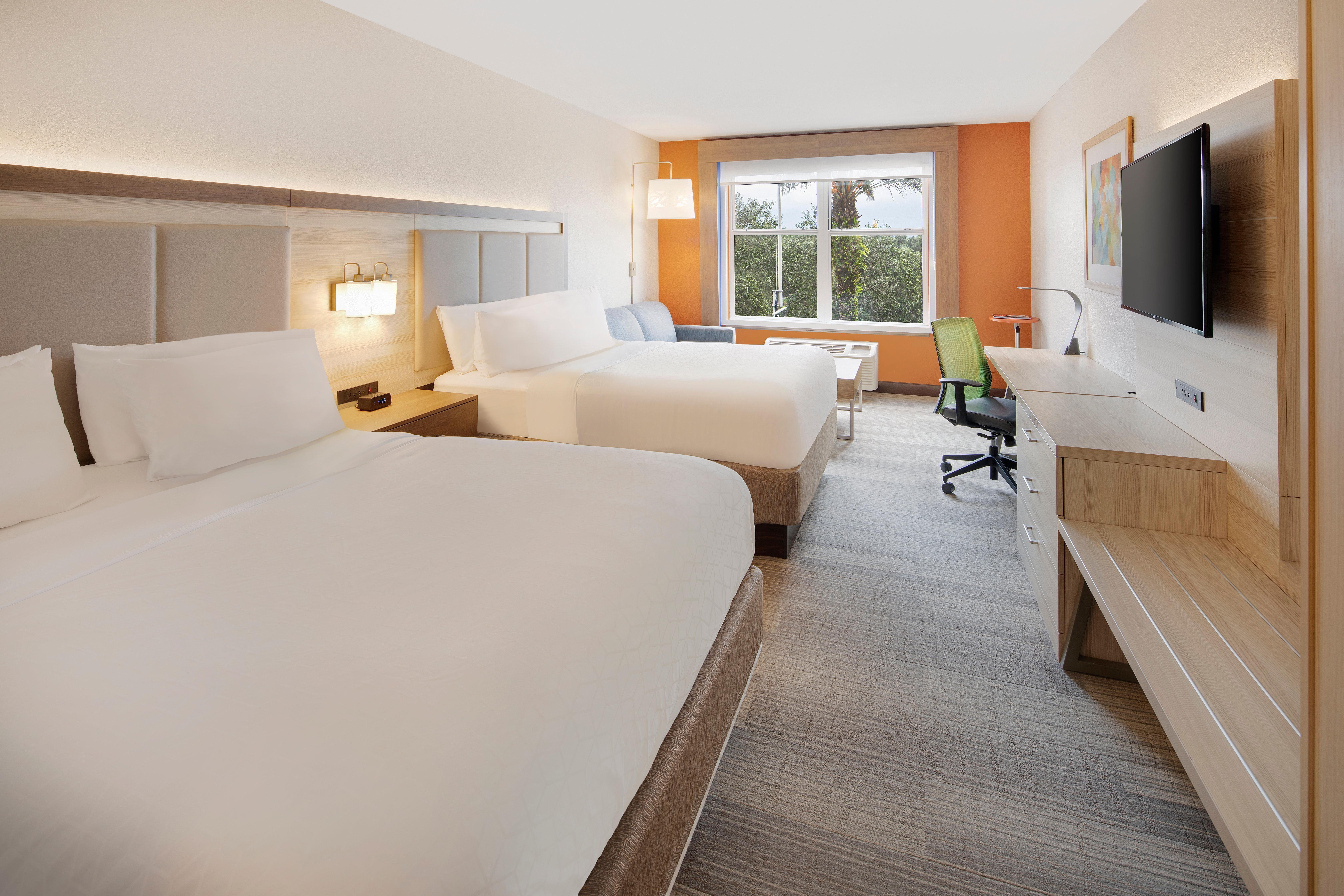 Holiday Inn Express & Suites S Lake Buena Vista By Ihg Kissimmee Bagian luar foto