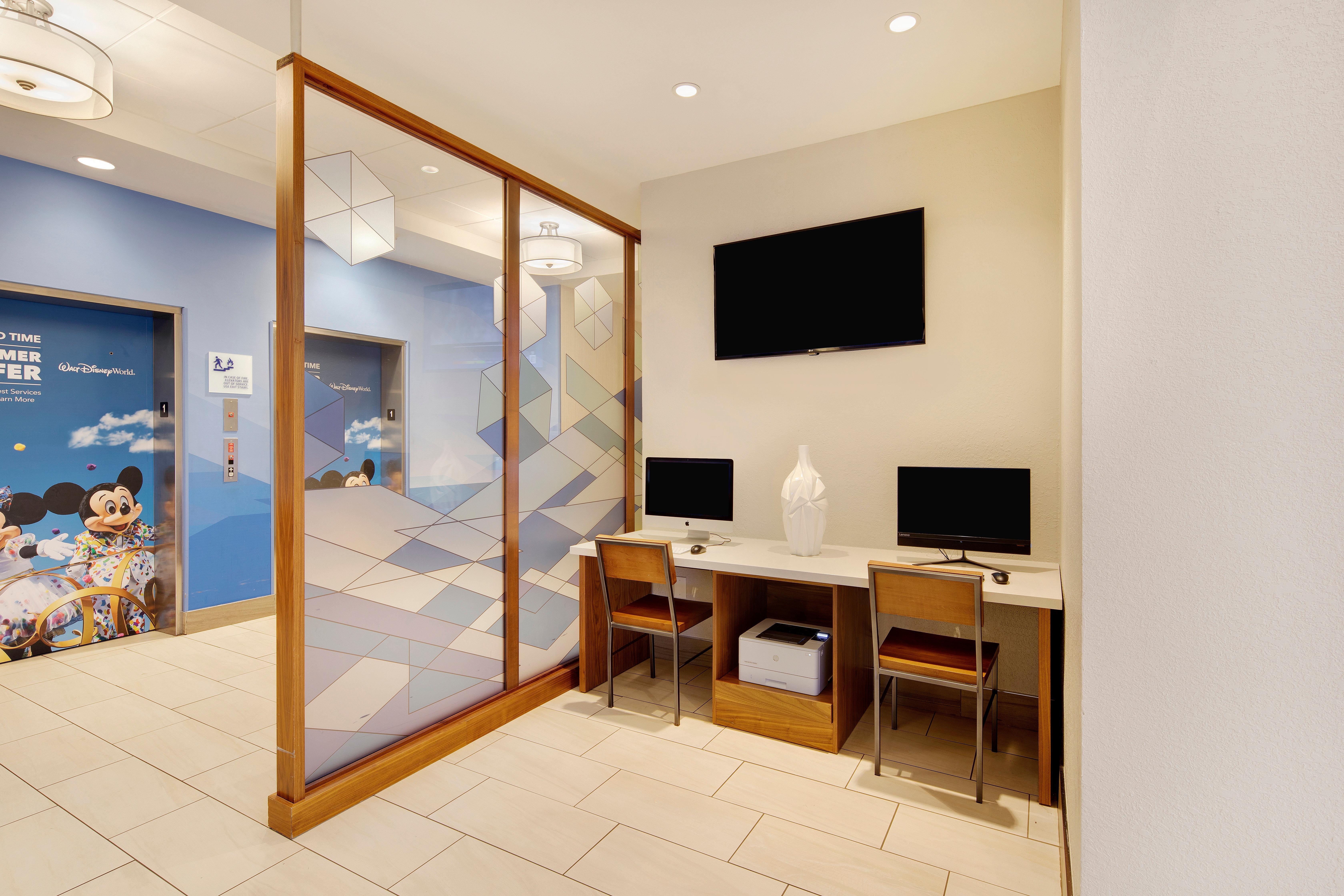 Holiday Inn Express & Suites S Lake Buena Vista By Ihg Kissimmee Bagian luar foto