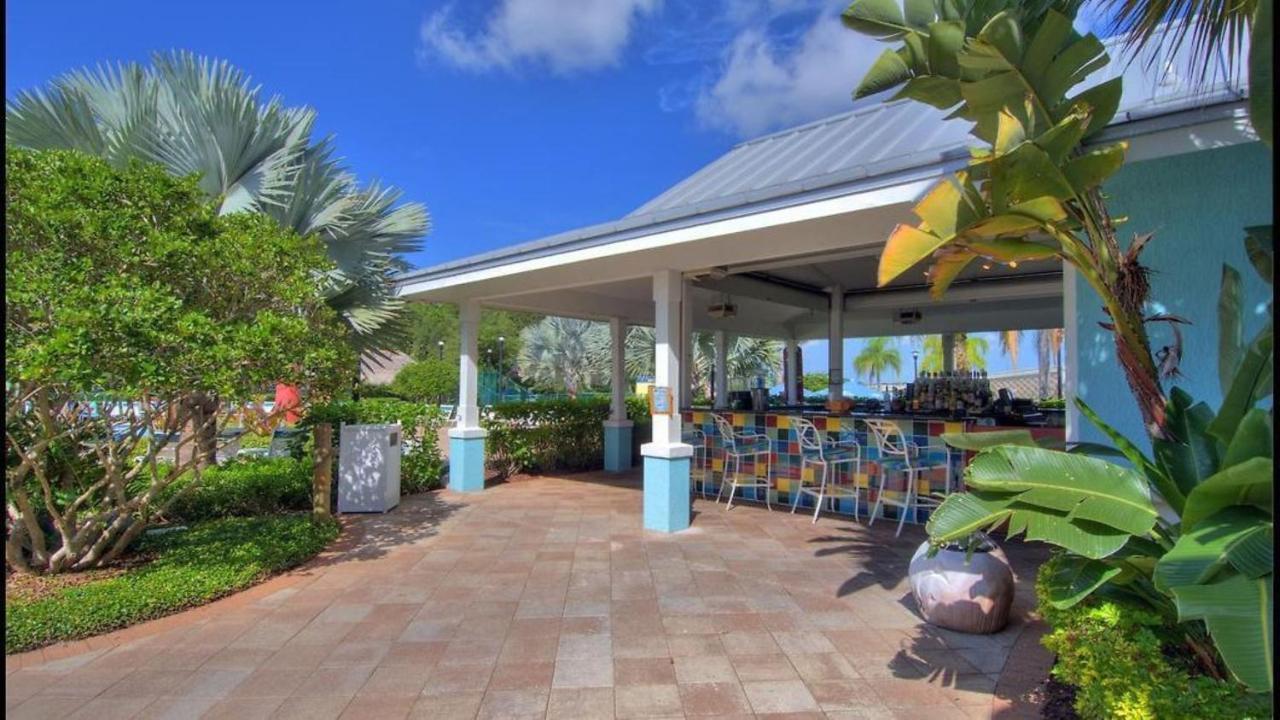 Holiday Inn Express & Suites S Lake Buena Vista By Ihg Kissimmee Bagian luar foto